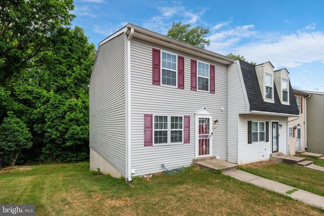 5939 APPLEGARTH PL, Capitol Heights, MD 20743