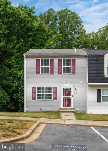5939 APPLEGARTH PL, Capitol Heights, MD 20743
