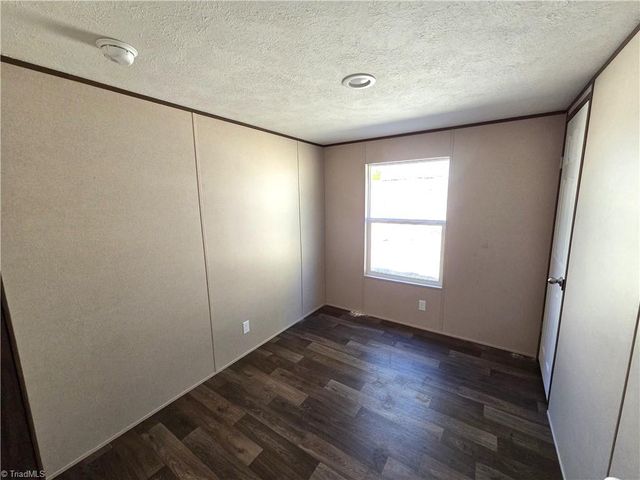 2211 Lynchburg Road, Westfield, NC 27053