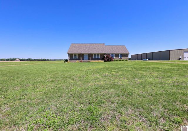 7696 Bandana Road, Kevil, KY 42053