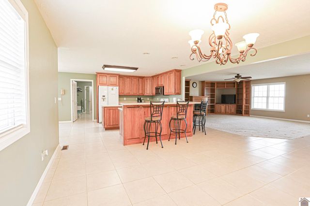 7696 Bandana Road, Kevil, KY 42053