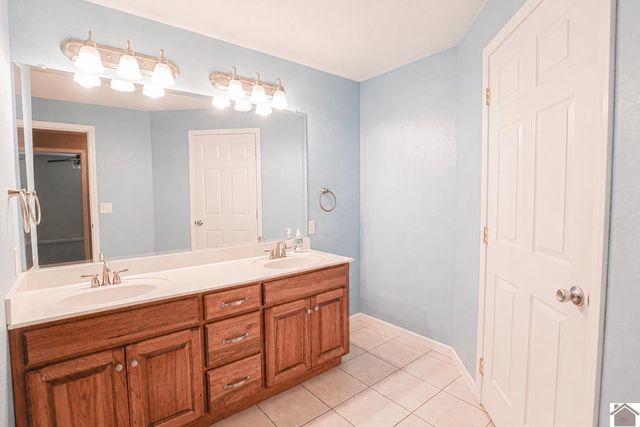 7696 Bandana Road, Kevil, KY 42053
