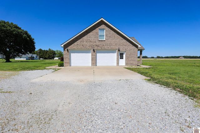 7696 Bandana Road, Kevil, KY 42053