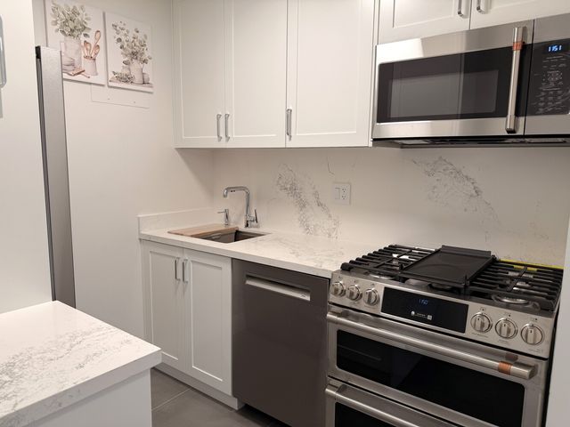 2025 Broadway Apt 16B, New York City, NY 10023