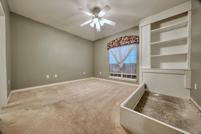 215 Clubview Dr, Hideaway, TX 75771