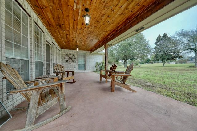 215 Clubview Dr, Hideaway, TX 75771