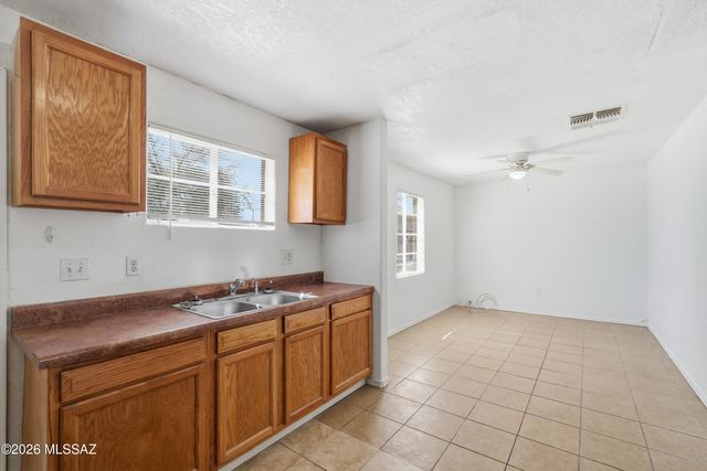 3365 N Stone Avenue, Tucson, AZ 85705