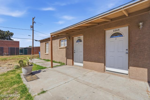 3365 N Stone Avenue, Tucson, AZ 85705