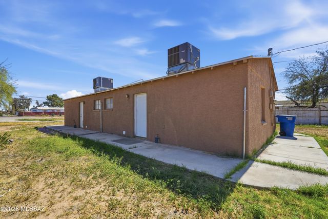 3365 N Stone Avenue, Tucson, AZ 85705