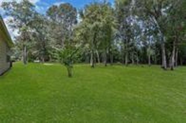 27085 Fairway Crossings Drive, Huffman, TX 77336