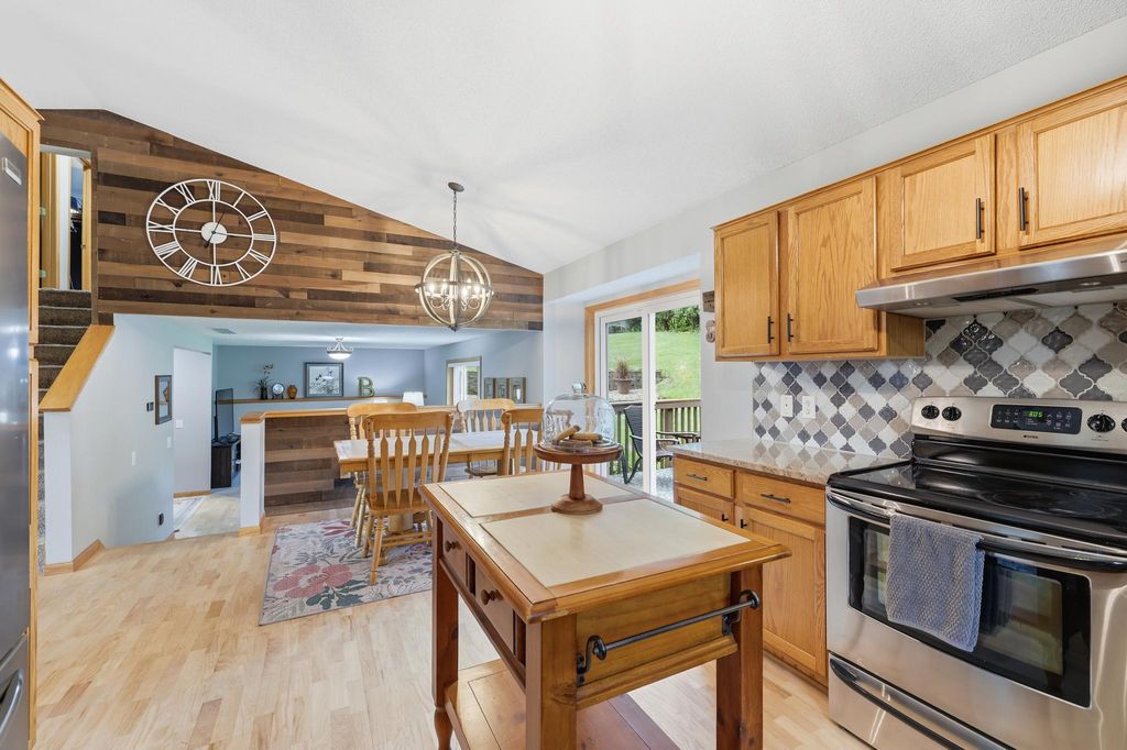 9005 Jensen Avenue S, Cottage Grove, MN 55016 — photo 5