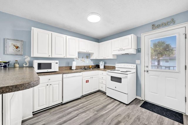 885 Santa Rosa Boulevard Unit 203-C, Fort Walton Beach, FL 32548