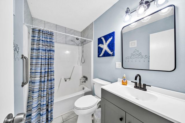 885 Santa Rosa Boulevard Unit 203-C, Fort Walton Beach, FL 32548