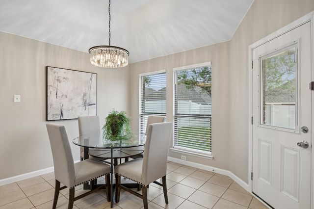 3342 Shining Light Drive, Dallas, TX 75228