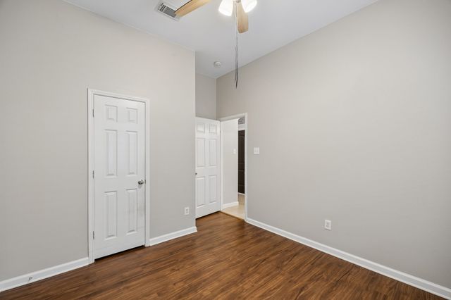 3342 Shining Light Drive, Dallas, TX 75228