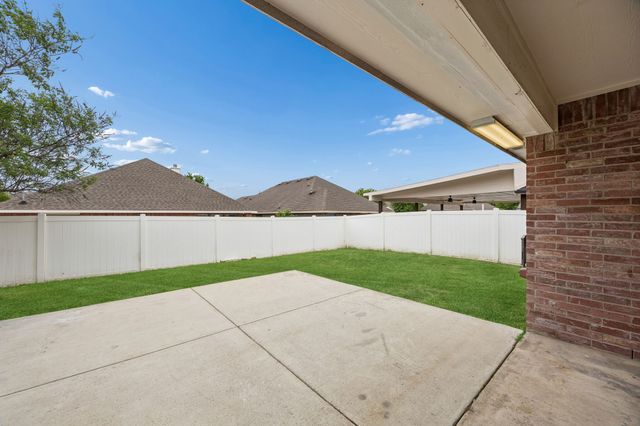 3342 Shining Light Drive, Dallas, TX 75228