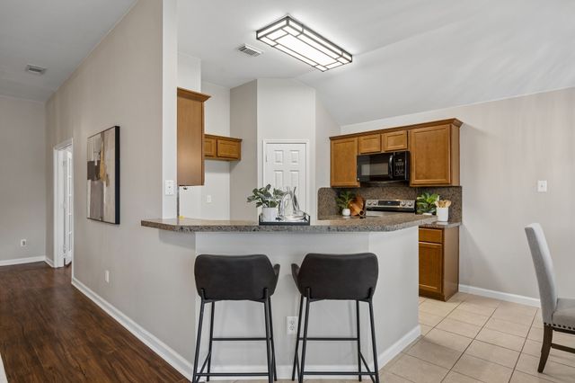 3342 Shining Light Drive, Dallas, TX 75228