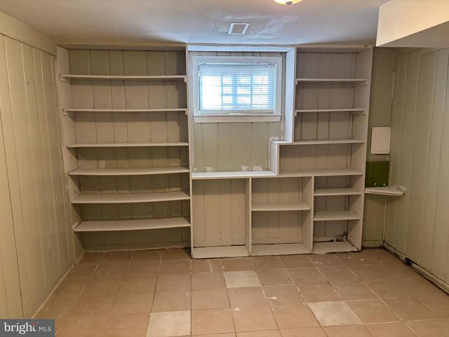 8028 EASTERN AVE NW, Washington, DC 20012