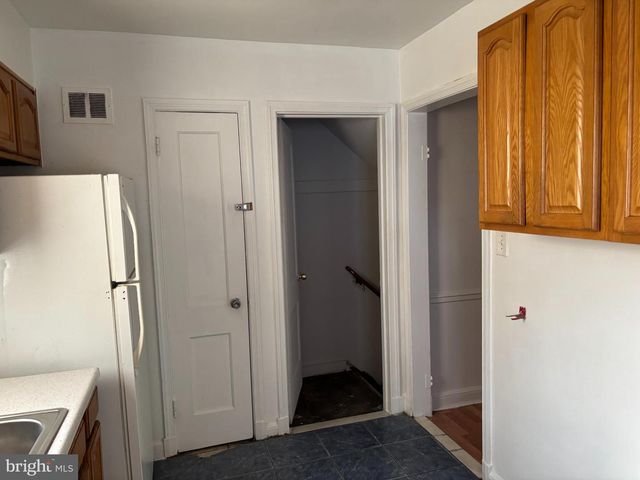 8028 EASTERN AVE NW, Washington, DC 20012