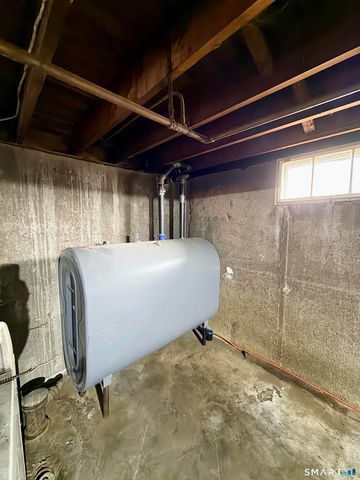 45 Morse Road, Manchester, CT 06040