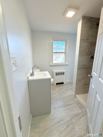 45 Morse Road, Manchester, CT 06040