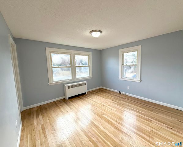 45 Morse Road, Manchester, CT 06040