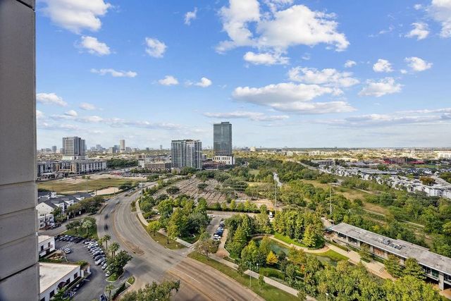 3333 Allen Parkway 1907, Houston, TX 77019