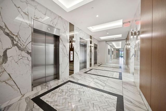 3333 Allen Parkway 1907, Houston, TX 77019