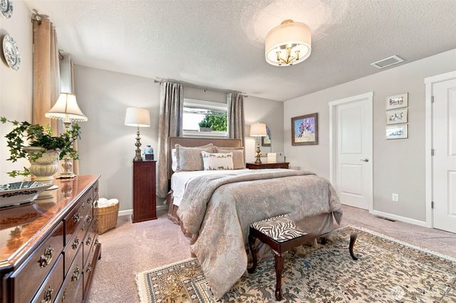 10301 NE 143rd Avenue, Vancouver, WA 98682