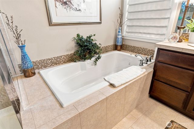 10301 NE 143rd Avenue, Vancouver, WA 98682