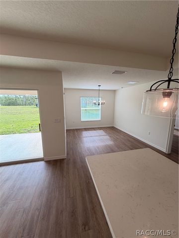 7181 N Waycross Way, Citrus Springs, FL 34433