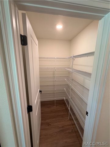 7181 N Waycross Way, Citrus Springs, FL 34433