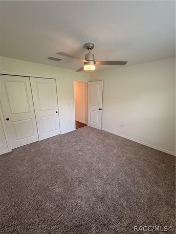 7181 N Waycross Way, Citrus Springs, FL 34433