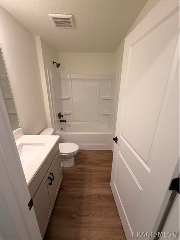 7181 N Waycross Way, Citrus Springs, FL 34433