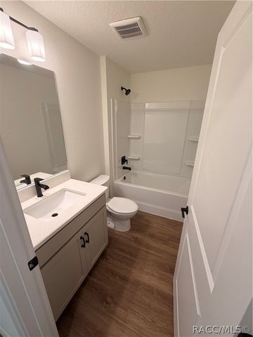 7181 N Waycross Way, Citrus Springs, FL 34433