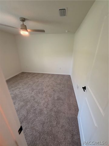 7181 N Waycross Way, Citrus Springs, FL 34433