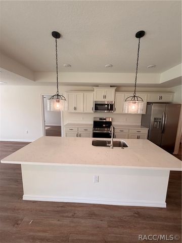 7181 N Waycross Way, Citrus Springs, FL 34433