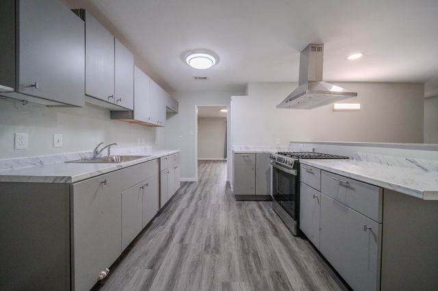 3345 High Lark Drive, Dallas, TX 75234