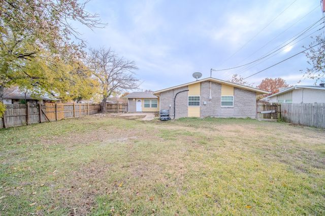 3345 High Lark Drive, Dallas, TX 75234