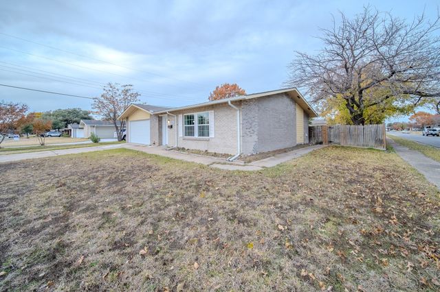 3345 High Lark Drive, Dallas, TX 75234