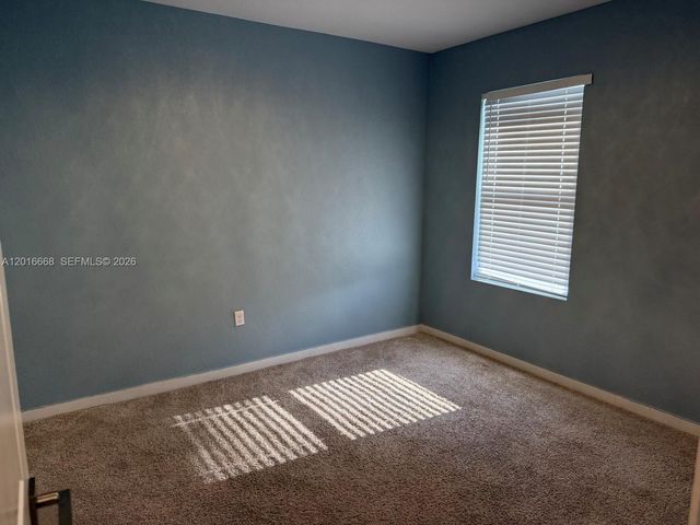 462 NE 6th Pl, Florida City, FL 33034