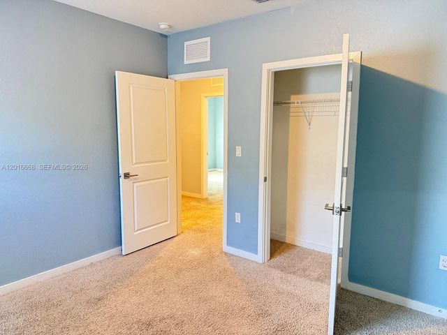 462 NE 6th Pl, Florida City, FL 33034