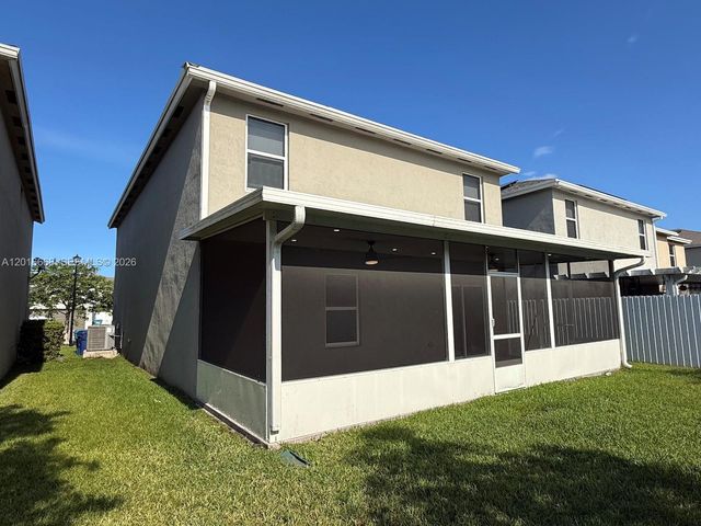 462 NE 6th Pl, Florida City, FL 33034