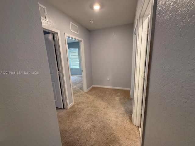462 NE 6th Pl, Florida City, FL 33034