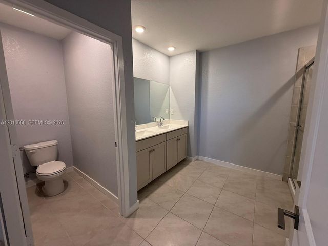462 NE 6th Pl, Florida City, FL 33034