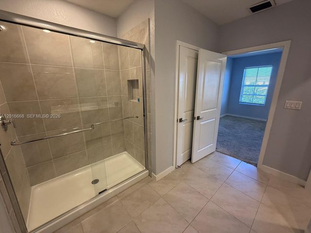 462 NE 6th Pl, Florida City, FL 33034