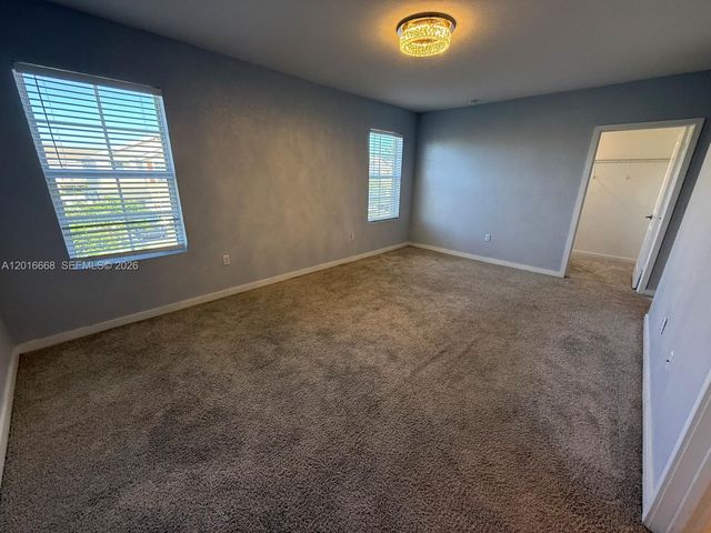 462 NE 6th Pl, Florida City, FL 33034