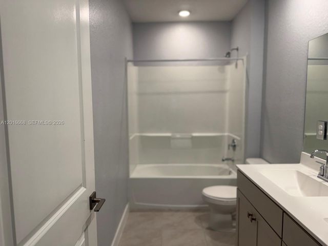 462 NE 6th Pl, Florida City, FL 33034