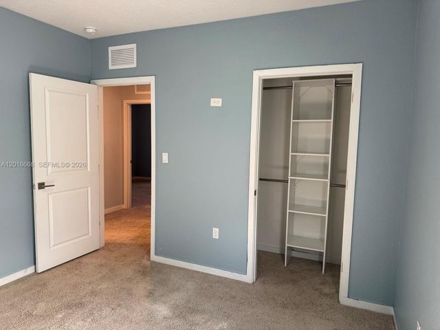 462 NE 6th Pl, Florida City, FL 33034