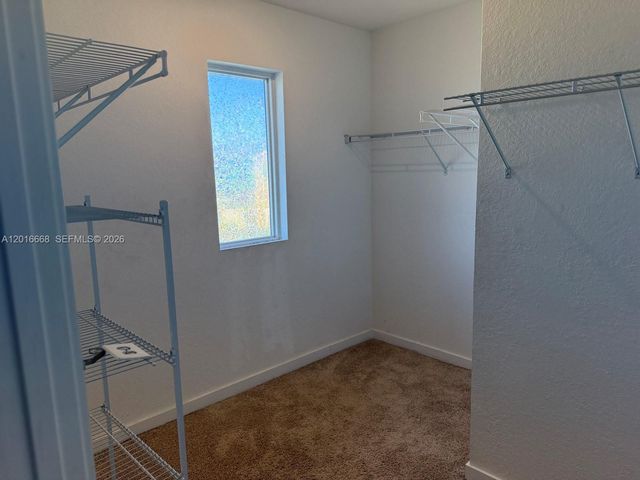 462 NE 6th Pl, Florida City, FL 33034